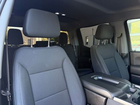 Used 2020 Chevrolet Silverado 1500 Custom Trail Boss w/ Custom Convenience Package AWD/4WD image 23