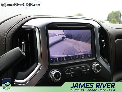 Used 2019 GMC Sierra 1500 SLT w/ SLT Premium Plus Package AWD/4WD image 33