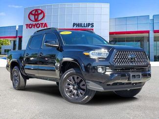 Used 2022 Toyota Tacoma Limited w/ Nightshade Package video 1