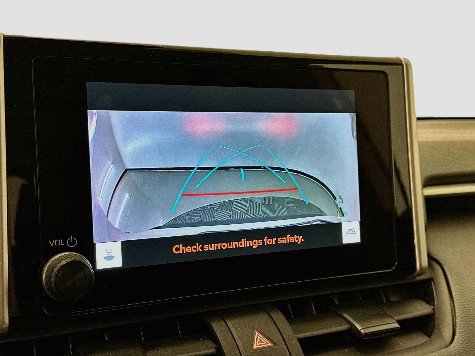 Used 2025 Toyota RAV4 LE AWD/4WD image 23