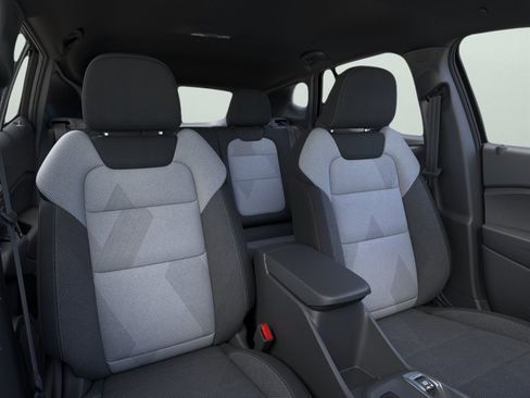 New 2026 Chevrolet Trax RS FWD image 10