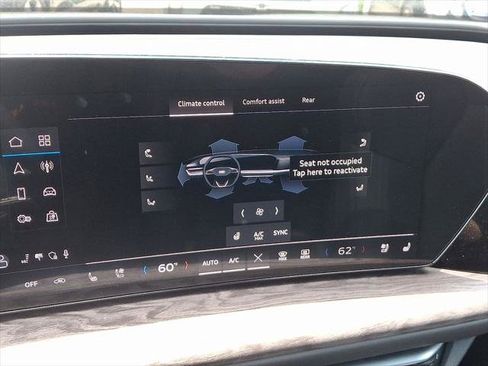 Certified 2025 Audi Q5 Premium w/ Premium Plus AWD/4WD image 17
