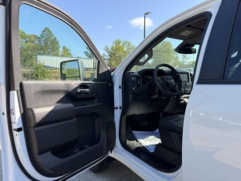 New 2025 GMC Sierra 3500 Pro w/ Convenience Package image 13