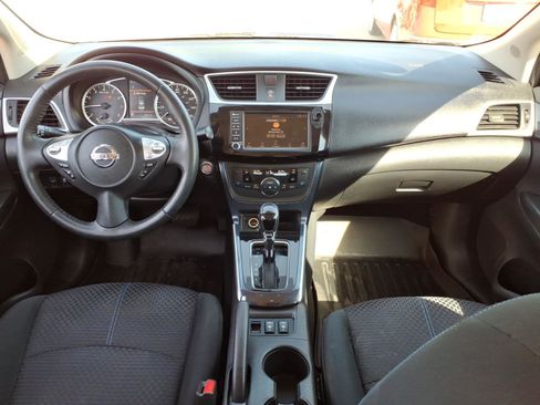 Used 2019 Nissan Sentra SR FWD image 8