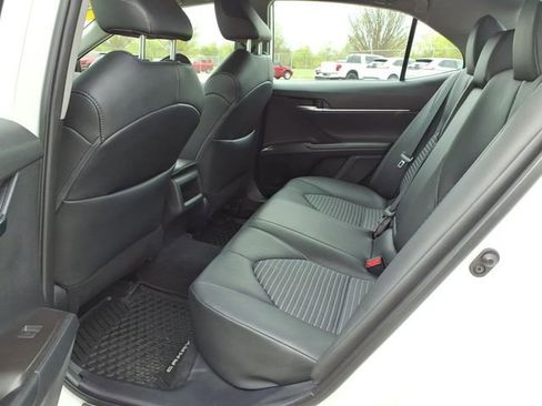 Used 2024 Toyota Camry SE FWD image 10