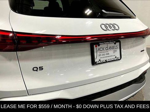 Certified 2025 Audi Q5 Premium w/ Convenience Package AWD/4WD image 35