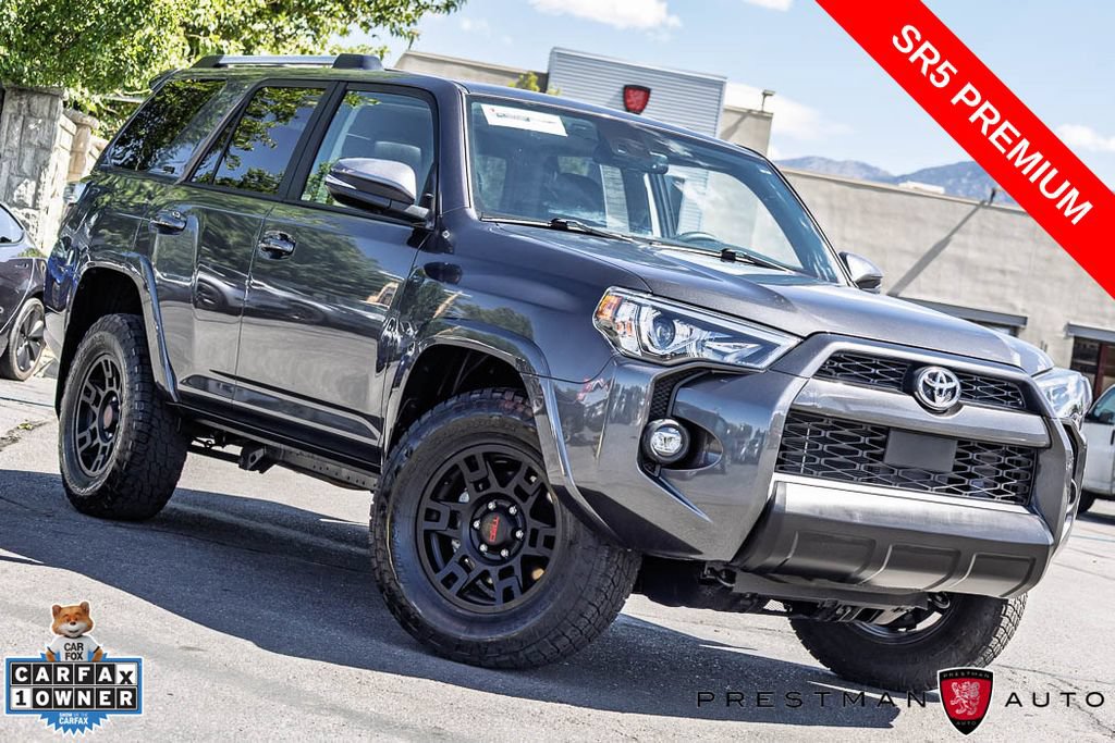 Used 2023 Toyota 4Runner SR5 Premium w/ Moonroof Package AWD/4WD image 1