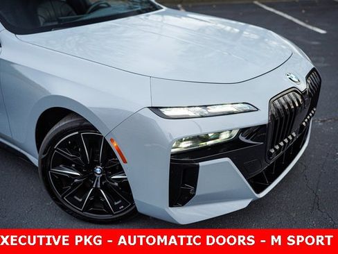 Used 2023 BMW 760i xDrive 760i xDrive w/ Executive Package image 14