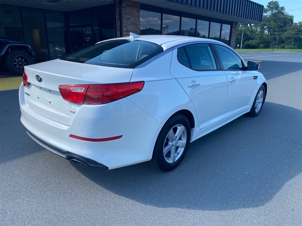 Used 2015 Kia Optima LX FWD image 6