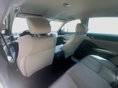 Used 2018 Honda Accord LX image 21