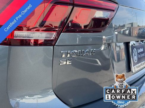 Certified 2021 Volkswagen Tiguan SE R-Line image 5