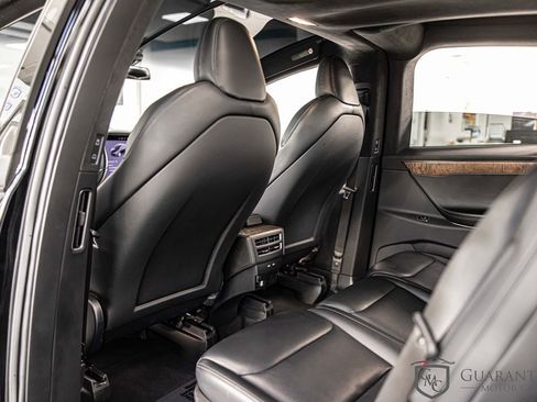 Used 2020 Tesla Model X Long Range AWD/4WD image 30