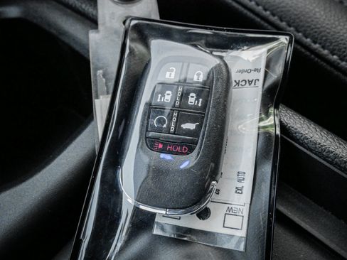 Certified 2026 Honda Odyssey EX-L image 36