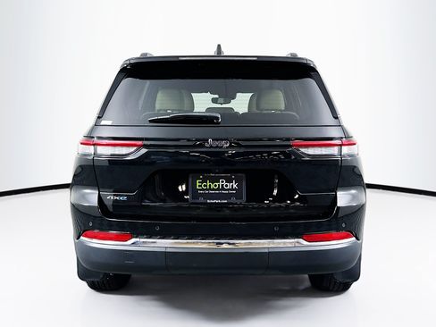 Used 2022 Jeep Grand Cherokee Limited 4xe w/ MOPAR Finishing Package AWD/4WD image 7
