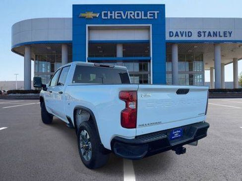 Used 2024 Chevrolet Silverado 2500 Custom w/ Custom Value Package AWD/4WD image 6