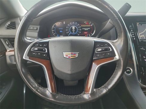 Used 2018 Cadillac Escalade ESV Luxury image 14