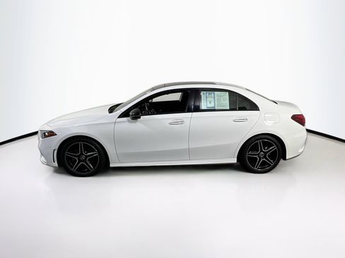 Used 2022 Mercedes-Benz A 220 4MATIC image 8