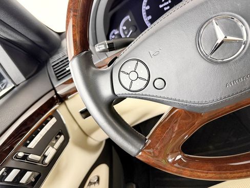 Used 2013 Mercedes-Benz S 550 image 58