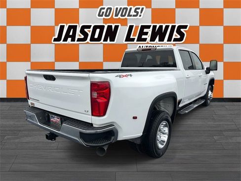 Used 2024 Chevrolet Silverado 3500 LT image 4