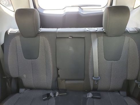 Used 2016 Chevrolet Equinox LT FWD image 26