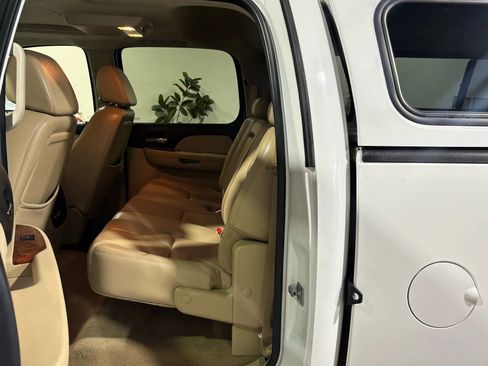 Used 2007 Chevrolet Silverado 3500 LTZ image 10