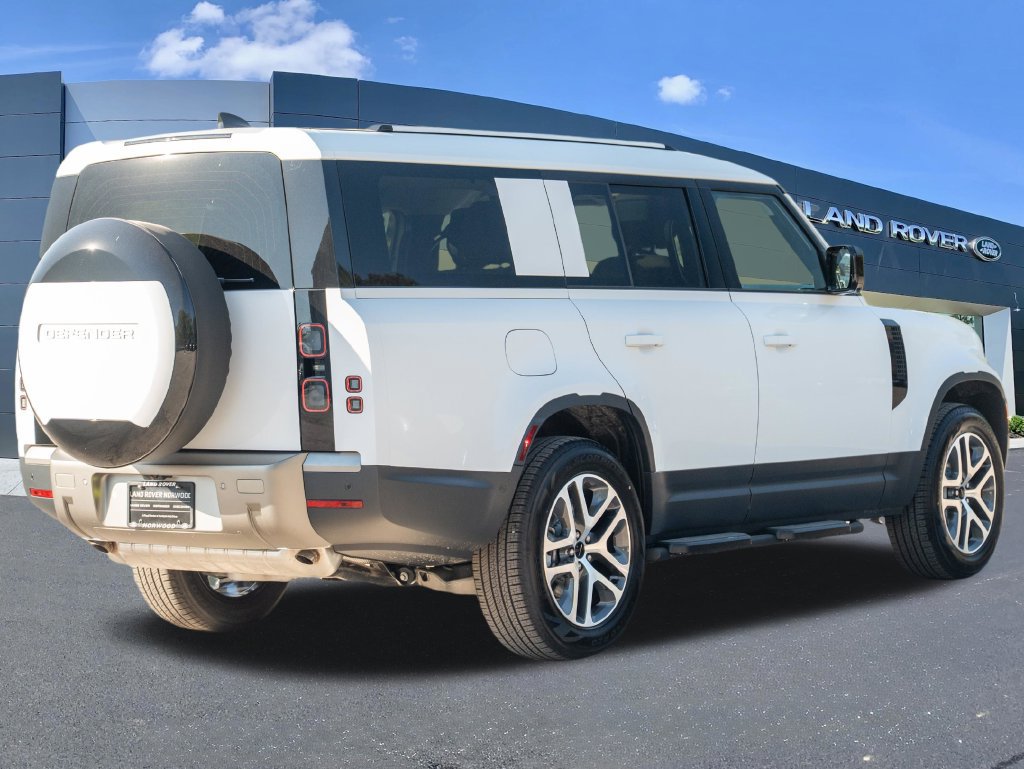 New 2026 Land Rover Defender 130 S AWD/4WD image 4