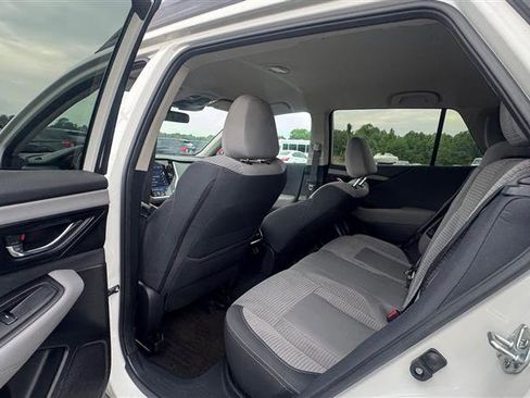 Used 2023 Subaru Outback Premium AWD/4WD image 36