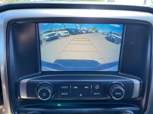 Used 2018 Chevrolet Silverado 1500 LT w/ LT Eassist Package AWD/4WD image 25