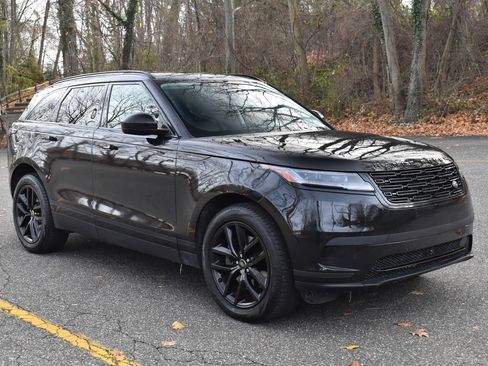 Used 2024 Land Rover Range Rover Velar S image 12