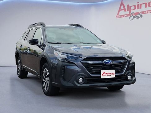 Used 2024 Subaru Outback Premium AWD/4WD image 7