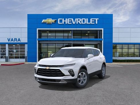 New 2026 Chevrolet Blazer LT image 8