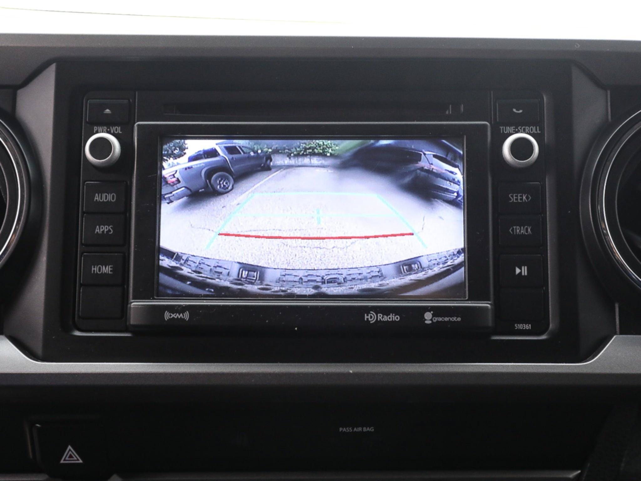 Used 2019 Toyota Tacoma SR5 AWD/4WD image 18