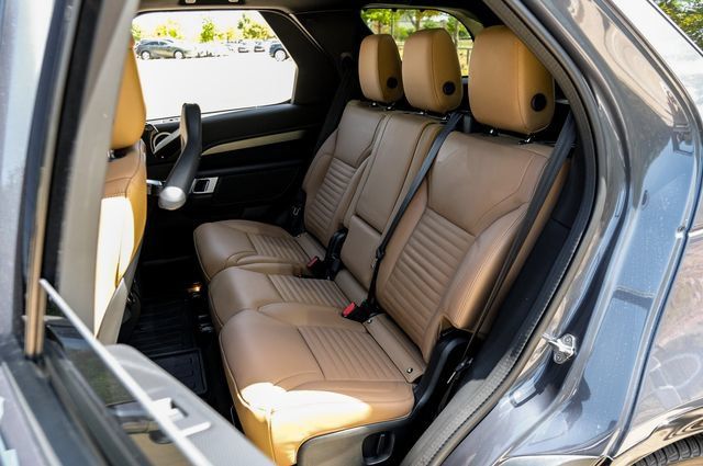 New 2026 Land Rover Discovery Limited Edition AWD/4WD image 50