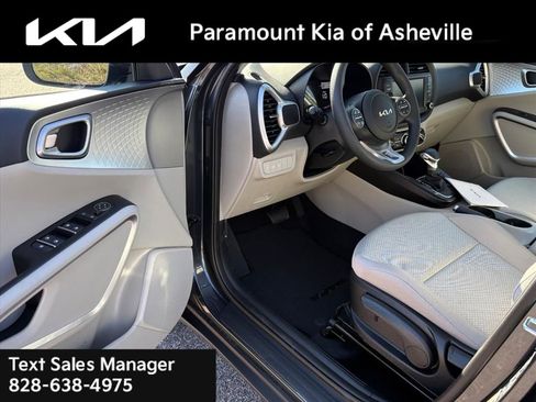 New 2025 Kia Soul LX image 14