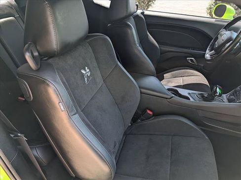 Used 2019 Dodge Challenger R/T Scat Pack w/ Plus Package RWD image 13