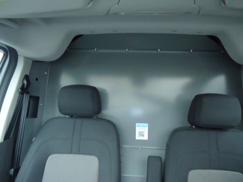 Used 2020 Ford Transit Connect XL image 25