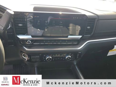 New 2026 GMC Sierra 3500 SLT w/ SLT Premium Package AWD/4WD image 15
