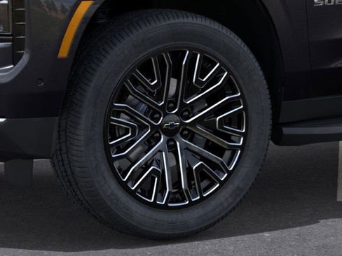 New 2026 Chevrolet Suburban High Country w/ Sun And Tow Package image 9