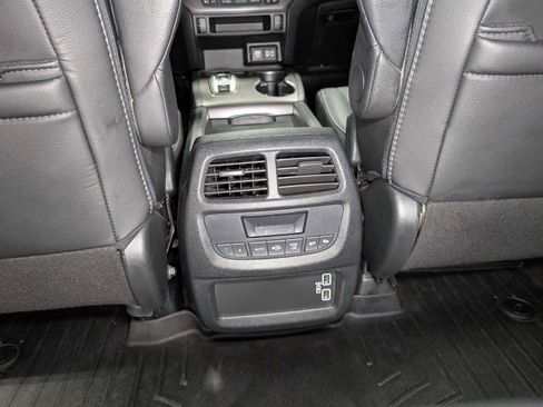 Used 2021 Honda Pilot Special Edition image 23