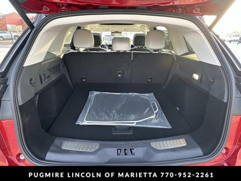 New 2026 Lincoln Nautilus Premier w/ Equipment Group 102A image 18