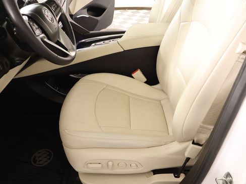 Used 2022 Buick Enclave Premium w/ Experience Buick Package image 12