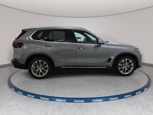 Certified 2025 BMW X5 xDrive40i w/ Climate Comfort Package AWD/4WD image 4