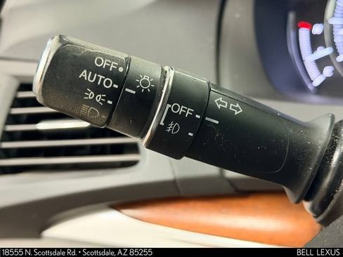 Used 2017 Acura MDX SH-AWD w/ Advance Package image 32