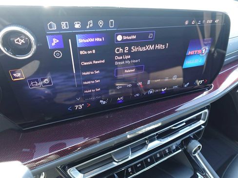 New 2026 Chevrolet Traverse Z71 w/ Driver Confidence Package AWD/4WD image 22