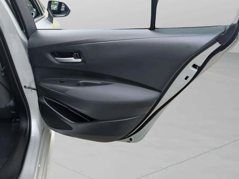 Used 2021 Toyota Corolla LE FWD image 33