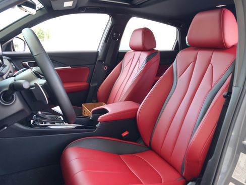 Certified 2026 Acura Integra A-Spec FWD image 33