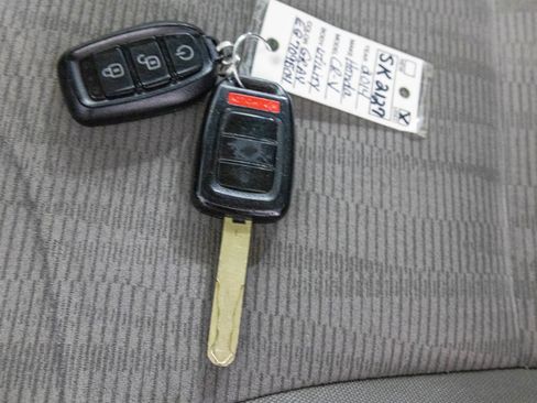 Used 2014 Honda CR-V LX image 39