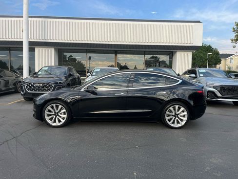 Used 2018 Tesla Model 3 Long Range AWD/4WD image 14
