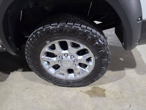 Used 2016 RAM 3500 Laramie Longhorn AWD/4WD image 25