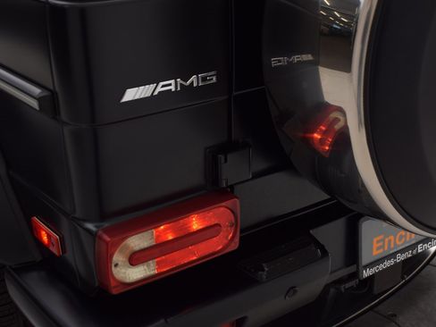 Used 2017 Mercedes-Benz G 63 AMG 4MATIC image 34